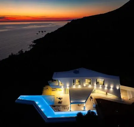 Endless Blue Villa